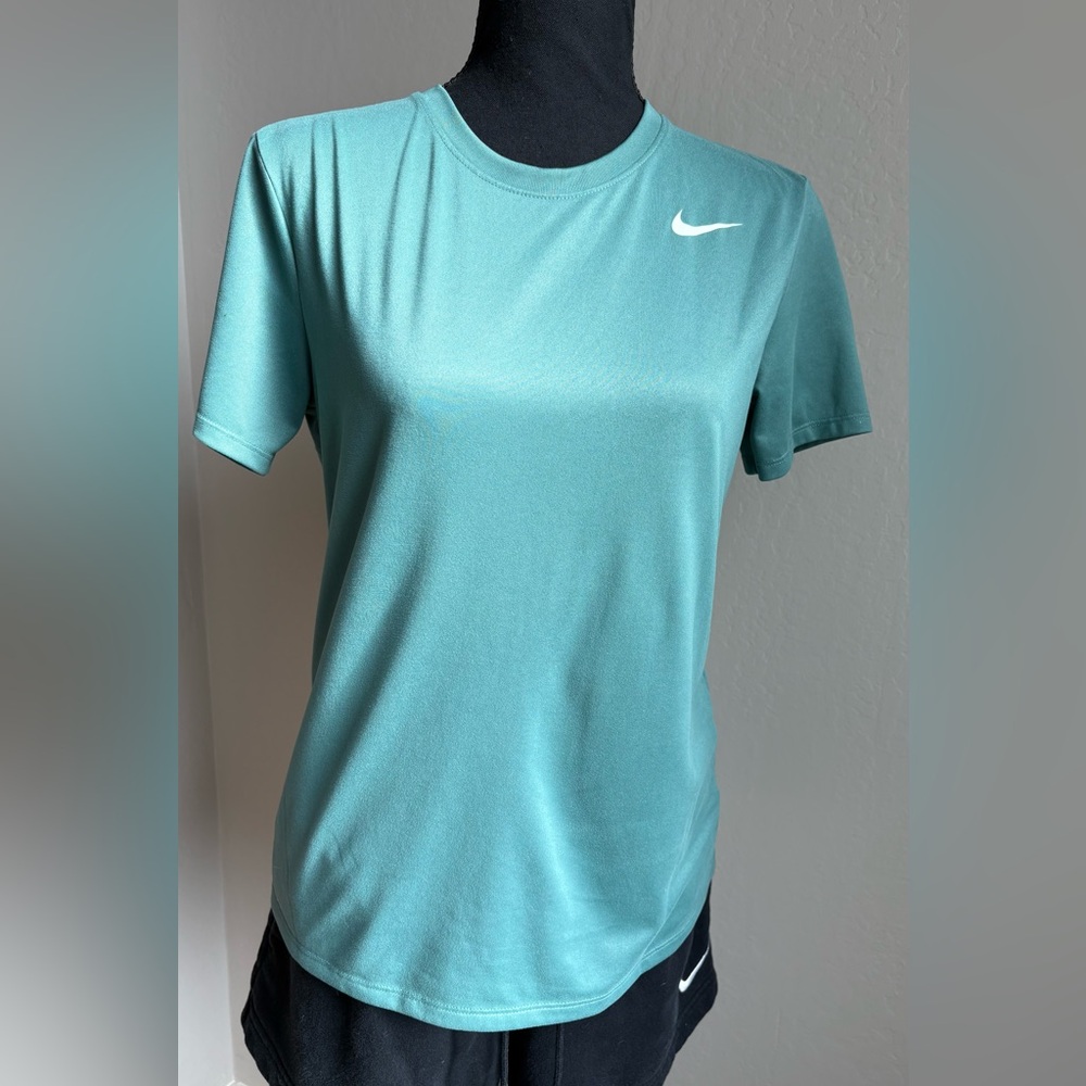 Women's Nike Aqua Short sleeve Dri-Fit Tee